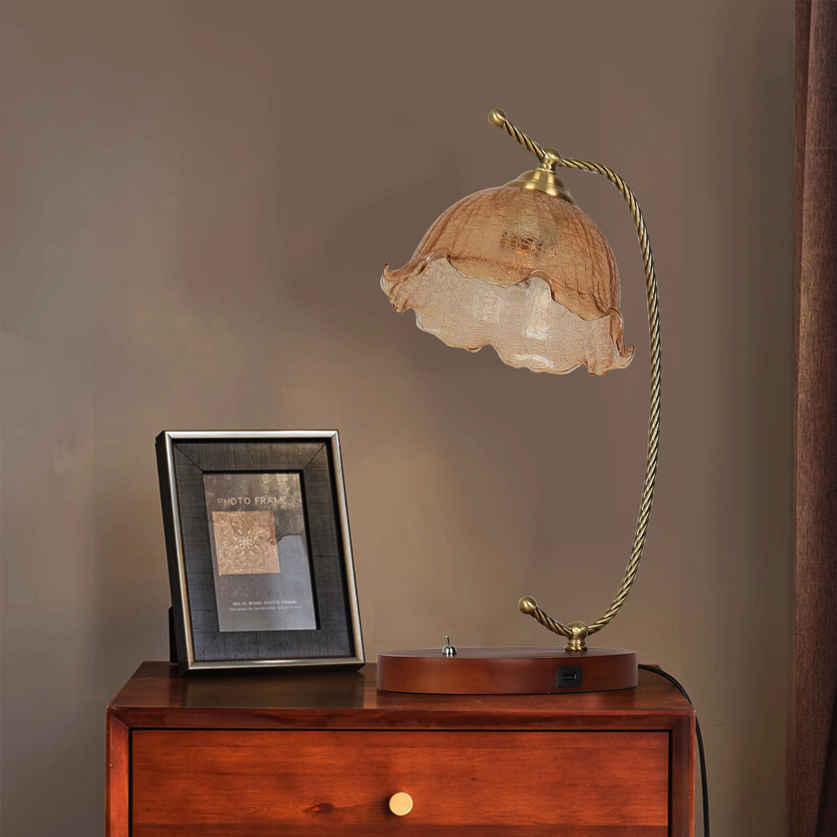 Mid Century Modern Glass Flower Desk Bedside Reading Lamp